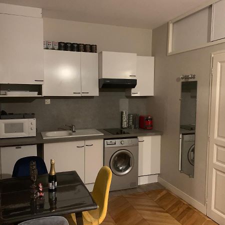 Appartement Centre Фонтенбло Екстериор снимка